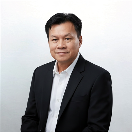 นายสุชาติ โอวาทวรรณสกุล